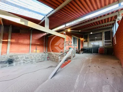 Casa de Condomínio com 2 Quartos à venda, 90m² no Posse, Teresópolis