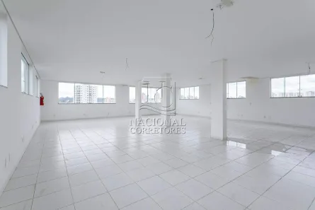 Prédio Comercial à venda, 1396m² no Vila Gilda, Santo André