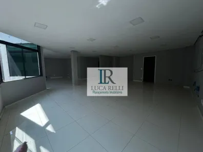 Prédio Comercial para alugar, 763m² no Alphaville Industrial, Barueri