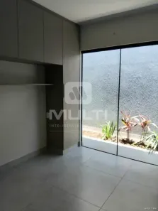 Casa com 3 Quartos à venda, 198m² no Cidade Jardim, Uberlândia