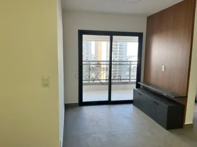 Apartamento com 2 Quartos para alugar, 70m² no Condomínio Royal Park, São José dos Campos