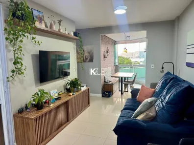Apartamento com 2 Quartos à venda, 67m² no Abraão, Florianópolis