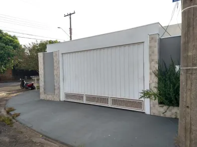 Casa com 3 Quartos à venda, 160m² no Jardim Altos da Cidade, Marília