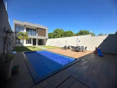 Casa com 3 Quartos à venda, 510m² no Jardim São Vito, Americana
