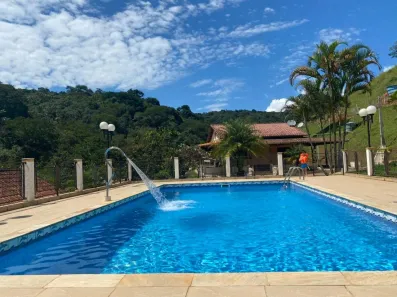 Fazenda/Sítio com 4 Quartos à venda, 867m² no Pedregulho, Guaratinguetá