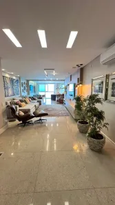 Apartamento com 4 Quartos para alugar, 232m² no Centro, Balneário Camboriú