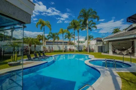 Casa de Condomínio com 4 Quartos à venda, 700m² no Jardim Acapulco, Guarujá