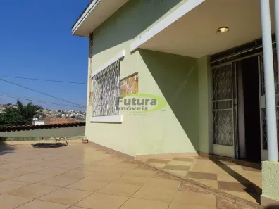 Casa com 3 Quartos à venda, 360m² no Barreiro, Belo Horizonte