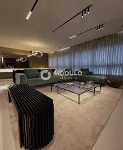 Apartamento com 4 Quartos à venda, 220m² no Jardim Karaíba, Uberlândia