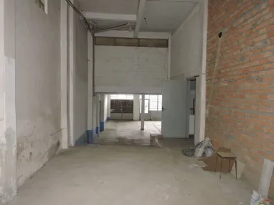 Galpão/Depósito/Armazém com 3 Quartos à venda, 936m² no Glória, Porto Alegre