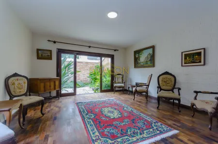 Casa com 3 Quartos para alugar, 190m² no Alto da Glória, Curitiba