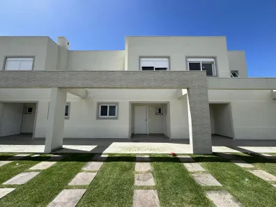Casa de Condomínio com 3 Quartos à venda, 113m² no , Xangri-Lá