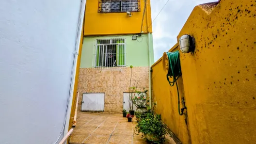 Sobrado com 2 Quartos à venda, 55m² no Bairu, Juiz de Fora
