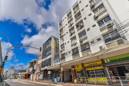 Sala Comercial à venda, 47m² no Passo da Areia, Porto Alegre