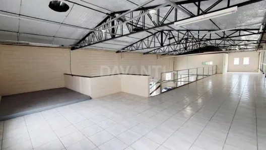 Galpão/Depósito/Armazém à venda, 340m² no Centro, Vinhedo