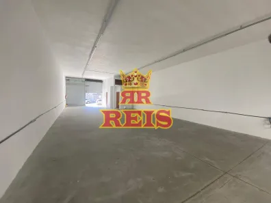Ponto Comercial para alugar, 183m² no Taboão, Diadema