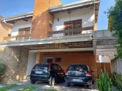 Casa de Condomínio com 4 Quartos à venda, 325m² no Alphaville, Santana de Parnaíba