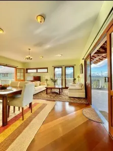Casa com 3 Quartos à venda, 344m² no Golfe, Teresópolis