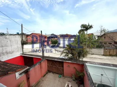 Casa com 2 Quartos para alugar, 90m² no Vargem Grande, Rio de Janeiro