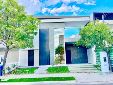 Casa de Condomínio com 3 Quartos à venda, 145m² no Loteamento Recife, Petrolina