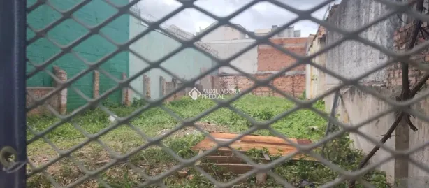 Lote/Terreno à venda, 307m² no São Geraldo, Porto Alegre