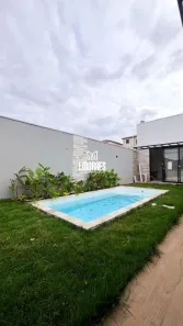 Casa com 3 Quartos à venda, 180m² no Novo Mundo, Uberlândia