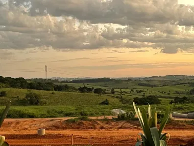 Lote/Terreno à venda, 394m² no Colinas do Castelo, Jaguariúna