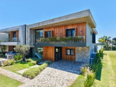 Casa de Condomínio com 4 Quartos à venda, 365m² no Condominio Capao Ilhas Resort, Capão da Canoa