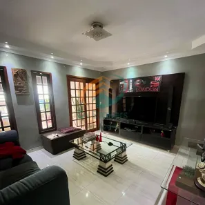 Sobrado com 3 Quartos à venda, 180m² no Jardim Jovaia, Guarulhos