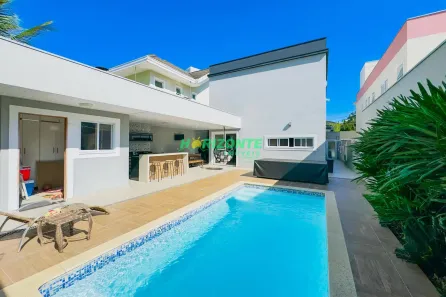 Casa de Condomínio com 5 Quartos à venda, 248m² no Urbanova VI, São José dos Campos