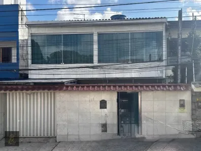 Casa com 5 Quartos à venda, 270m² no Várzea, Recife