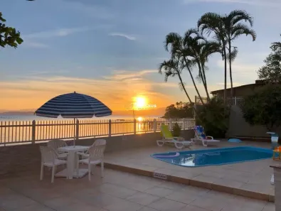 Casa com 5 Quartos à venda, 299m² no Sambaqui, Florianópolis