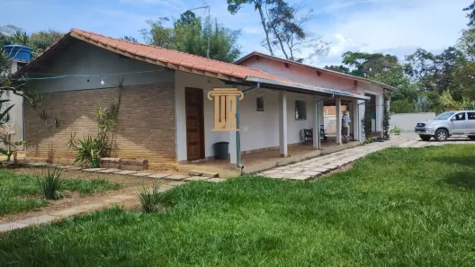 Fazenda/Sítio com 3 Quartos à venda, 3m² no Centro, Caçapava