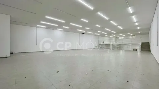 Ponto Comercial para alugar, 500m² no Sarandi, Porto Alegre