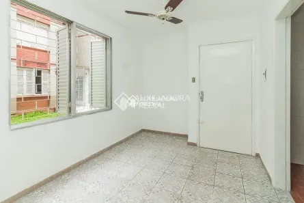 Apartamento com 1 Quarto para alugar, 34m² no Jardim Itu, Porto Alegre