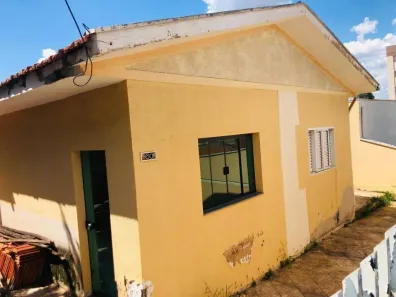 Casa com 2 Quartos à venda, 81m² no Jardim São Domingos, Americana