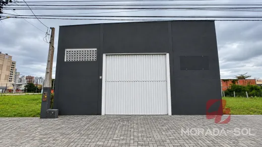 Galpão/Depósito/Armazém com 3 Quartos para alugar, 260m² no Morretes, Itapema