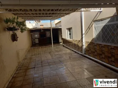 Casa com 3 Quartos à venda, 218m² no Vila Rio Branco, Jundiaí