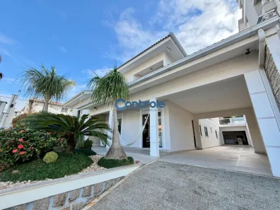 Casa com 3 Quartos à venda, 373m² no Barreiros, São José