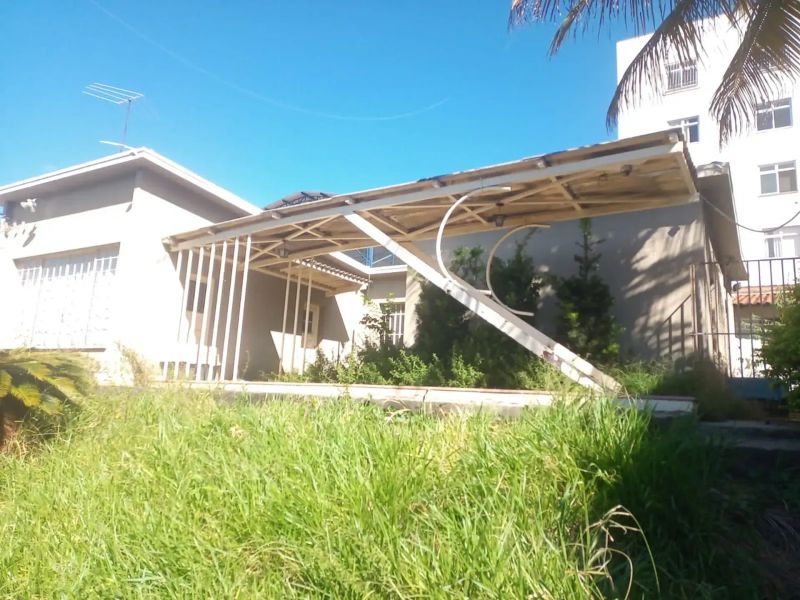 Casa com 3 quartos — Santa Efigênia, Belo Horizonte