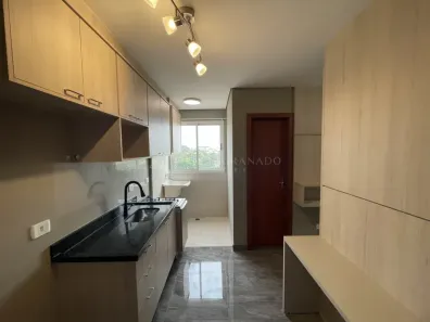 Apartamento com 1 Quarto para alugar, 25m² no Zona 07, Maringá