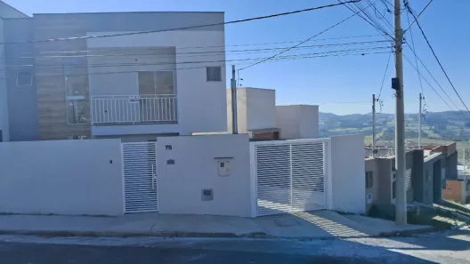 Casa com 2 Quartos à venda, 89m² no Jardim Bandeirantes, Poços de Caldas