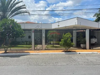 Casa com 3 Quartos à venda, 200m² no Jardim Leonor Mendes de Barros, São Paulo