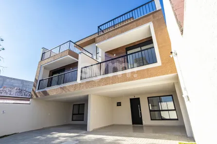 Sobrado com 3 Quartos à venda, 145m² no Guabirotuba, Curitiba