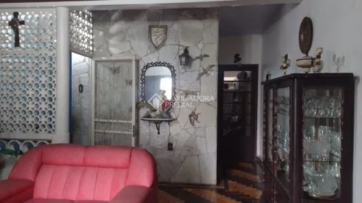 Casa com 4 Quartos à venda, 300m² no Azenha, Porto Alegre
