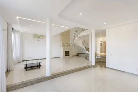 Casa com 4 Quartos à venda, 465m² no Capão da Imbuia, Curitiba