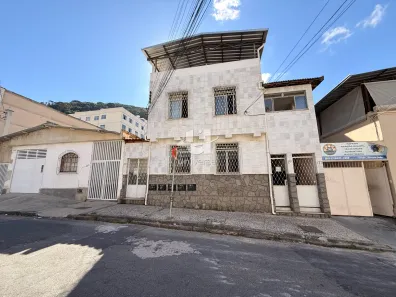 Sobrado com 2 Quartos à venda, 47m² no São Mateus, Juiz de Fora
