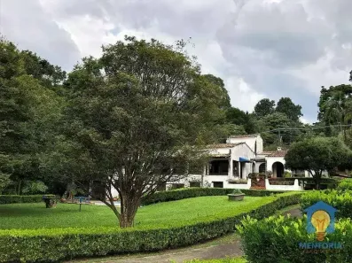 Casa com 4 Quartos à venda, 800m² no Chácaras do Refúgio-Granja Viana, Cotia