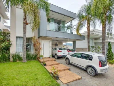 Casa de Condomínio com 3 Quartos para alugar, 279m² no Itoupava Central, Blumenau