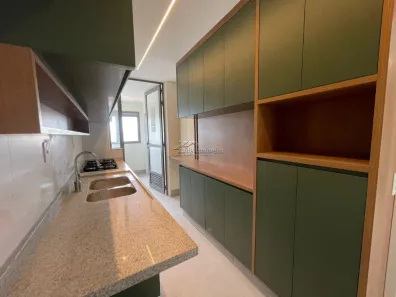 Apartamento com 3 Quartos para alugar, 126m² no Cambuí, Campinas